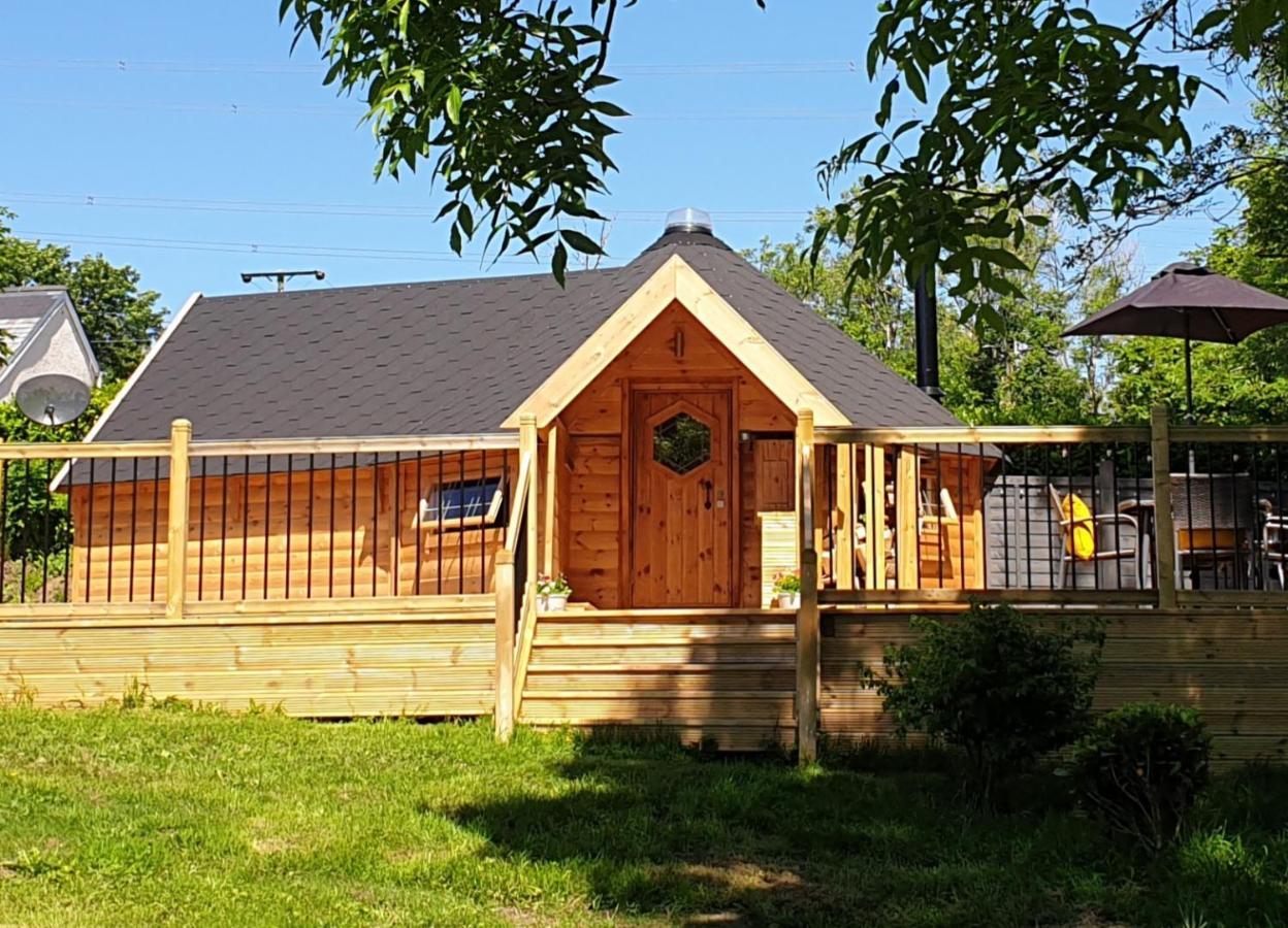 The Hive - Unique Log Cabin With Wood Burning Stove Ludchurch Exterior foto