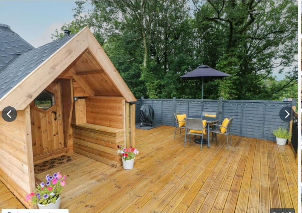 The Hive - Unique Log Cabin With Wood Burning Stove Ludchurch Exterior foto