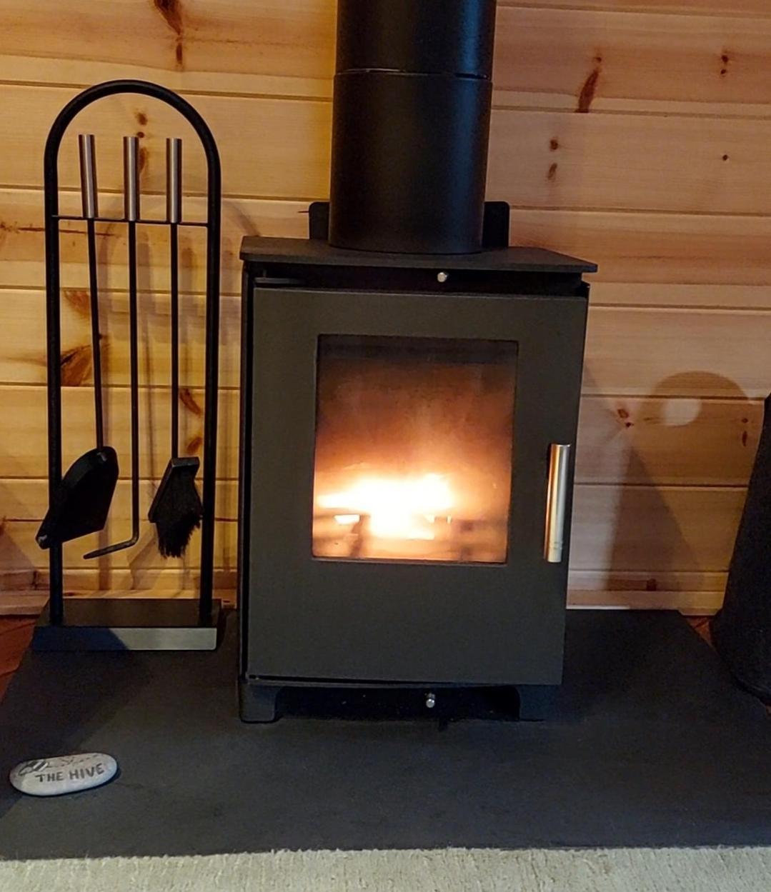 The Hive - Unique Log Cabin With Wood Burning Stove Ludchurch Exterior foto